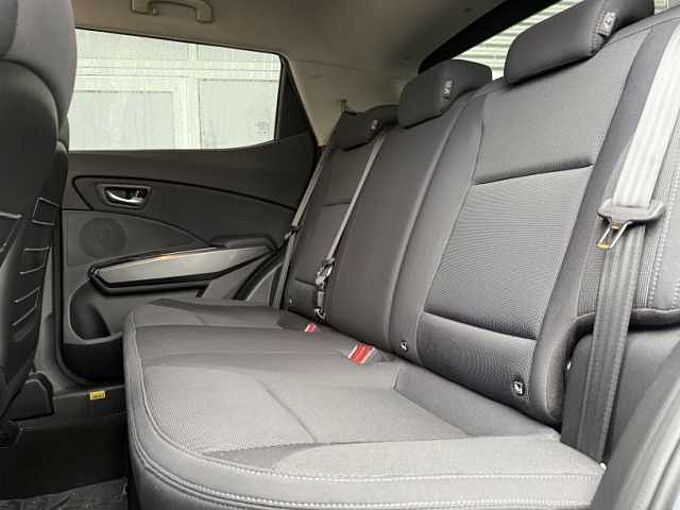 KGM Tivoli 6MT 2WD+Navi+Kamera+Sitzhzg.+Lichtauto.