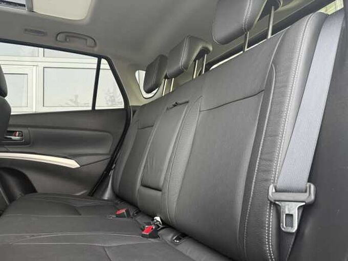 Suzuki SX4 S-Cross 1.4 Comfort+ Allgrip Hybrid LED & Le