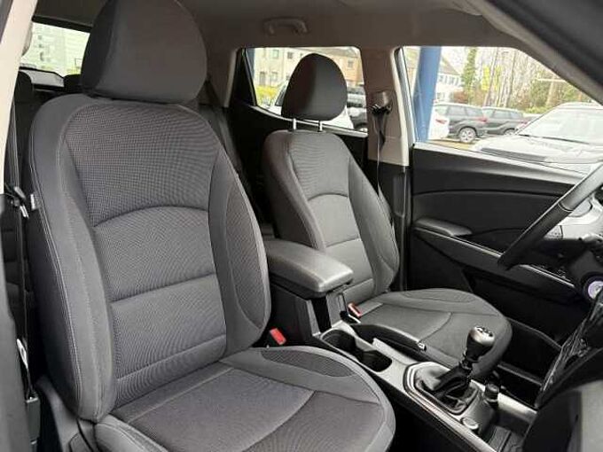 SsangYong Tivoli Bliss 6MT 2WD+Navi+Kamera+Sitzhzg.+