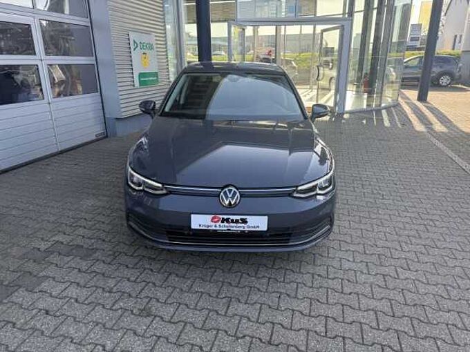 Volkswagen Golf VIII 2.0 TDI Active +Ambiente+CarPlay+Navi+