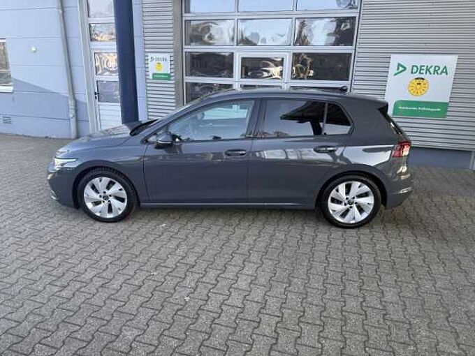 Volkswagen Golf VIII 2.0 TDI Active +Ambiente+CarPlay+Navi+