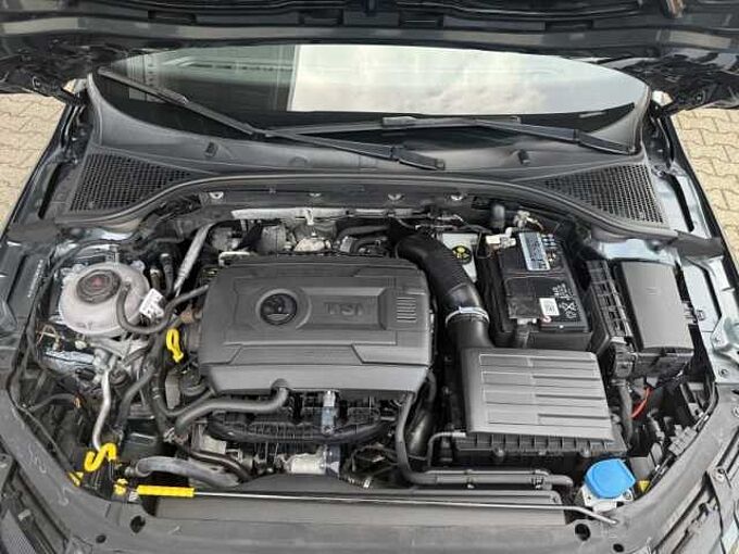 SKODA Octavia 2.0 RS245 Combi+Navi+CarPlay+Totwinkel+