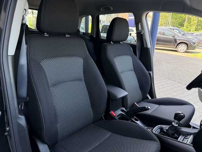 Suzuki Vitara 1.4 COMFORT Allrad+ATReifen+H&ouml;her+Folie