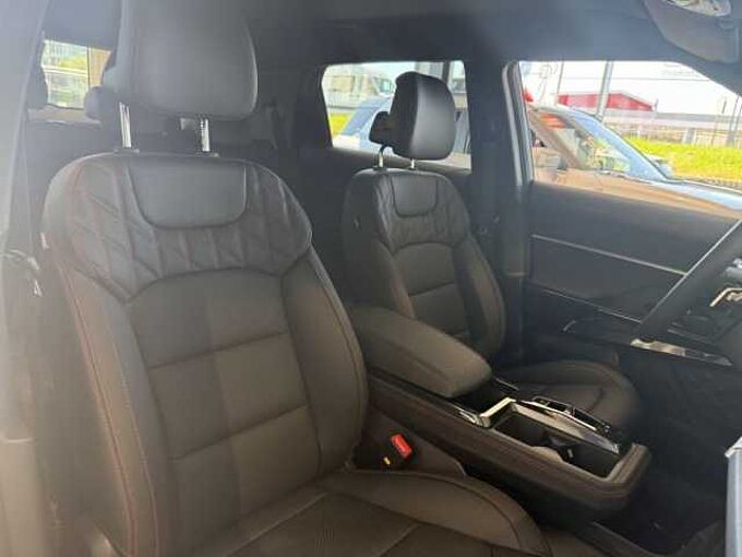 KGM Actyon Lux 6/AT 2WD 2Tone +Totw+CarPlay+LED+