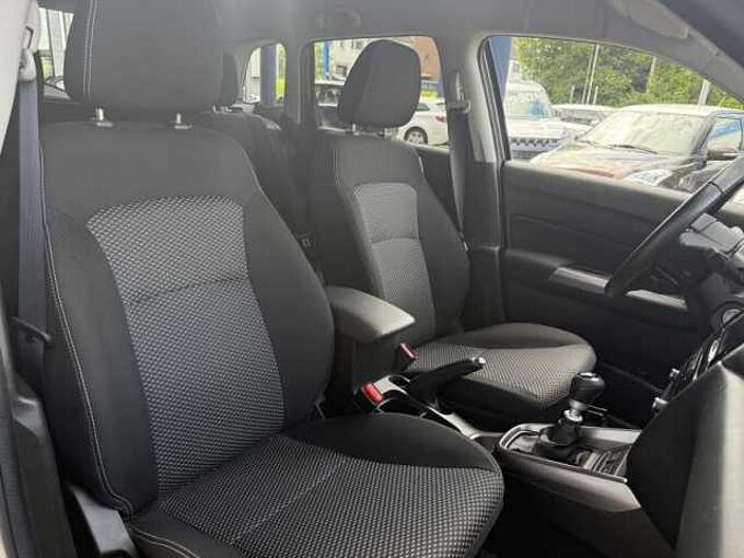 Suzuki Vitara 1.4 Comfort Hybrid +Navi+RCam+Sitzhzg+