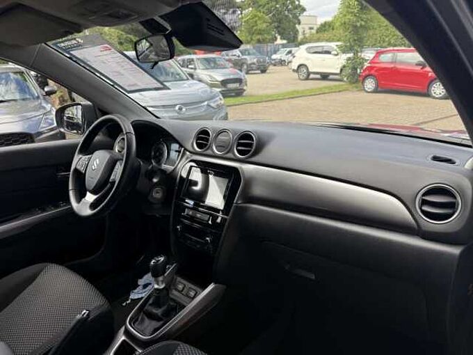 Suzuki Vitara 1.4 Comfort Hybrid +Navi+RCam+Sitzhzg+