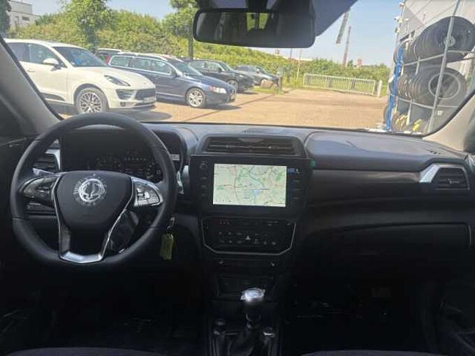KGM Tivoli NOMAD +R.Cam+Navi+CarPlay+Sitzhzg.+