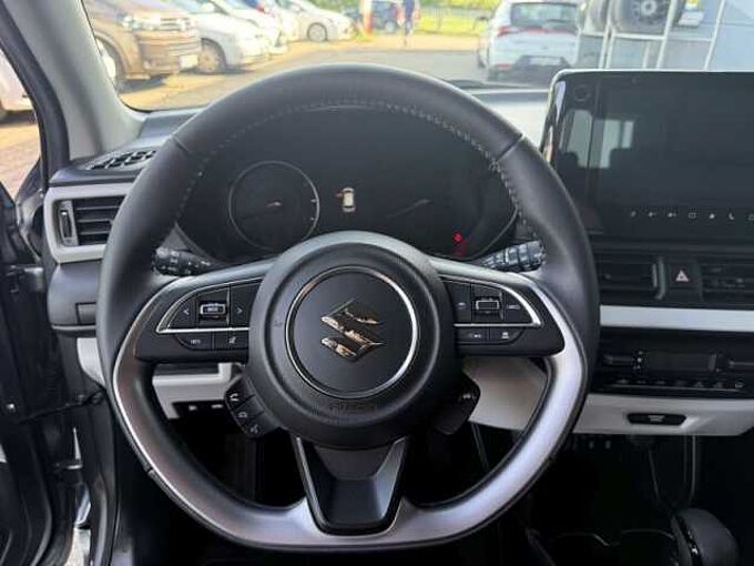Suzuki Swift Comfort CVT Hybrid +Totw+Navi+RCAm+LED+
