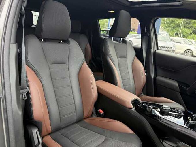 Suzuki e Vitara (61kWh) Comfort+Pano+LED+360Cam+Leder+