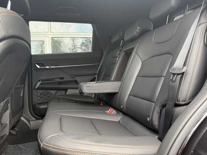 KGM Torres Nomad Hybrid 2WD +Tempomat+LED+CarPlay