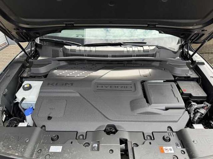 KGM Torres Nomad Hybrid 2WD +Tempomat+LED+CarPlay