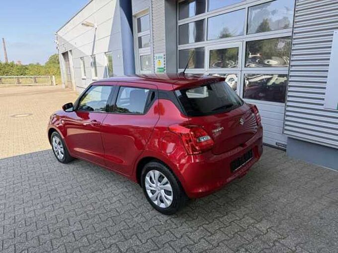 Suzuki Swift Club Hybrid +LED+Blutooth+Tempomat+