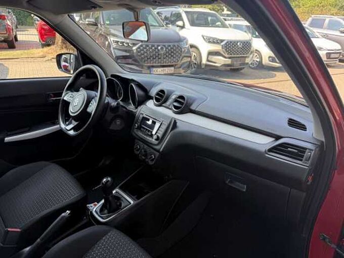Suzuki Swift Club Hybrid +Tempomat+Blutooth+LED+
