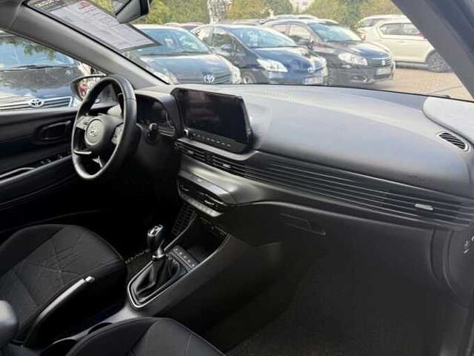 Hyundai BAYON T-GDI 1.0 +Sitzhzg+Lenkradhzg+CarPlay+LED+