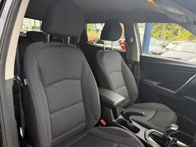 KGM Tivoli Nomad 6/AT 2WD +R&uuml;ckkamera+CarPlay+LED+