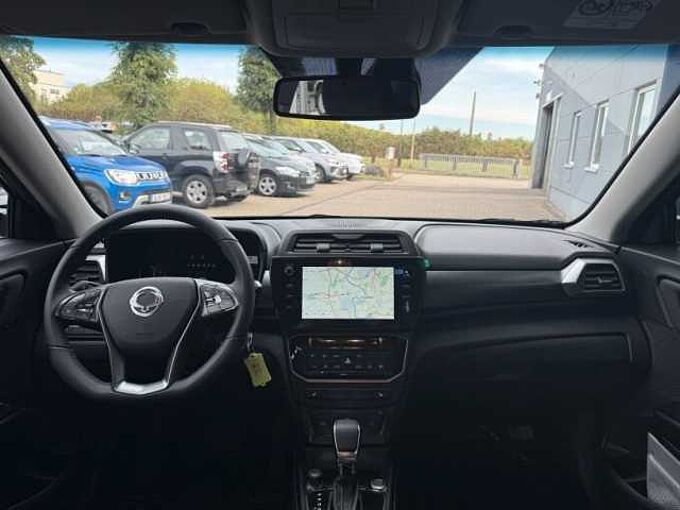 KGM Tivoli Nomad 6/AT 2WD +R&uuml;ckkamera+CarPlay+LED+