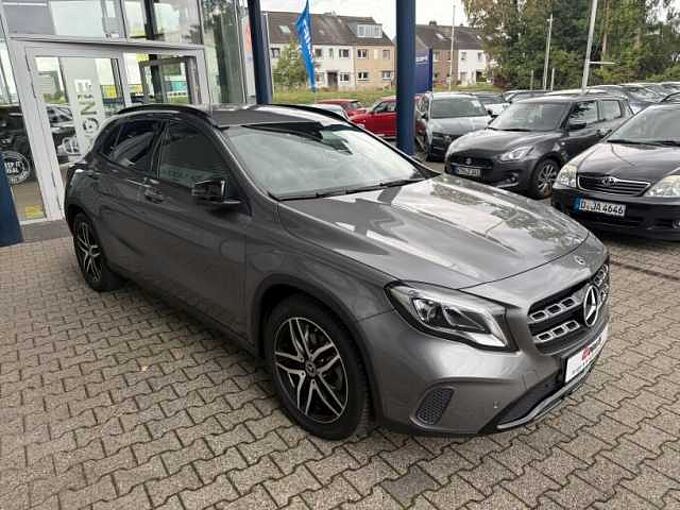Mercedes-Benz GLA 200 1.6 AMG Line