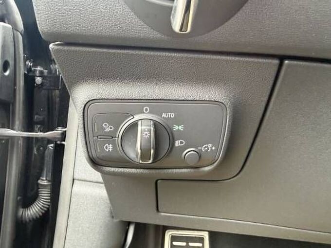Audi TT RS TFSI 2.5 quattro Coupe +B&O+H&R+Navi+R.Cam