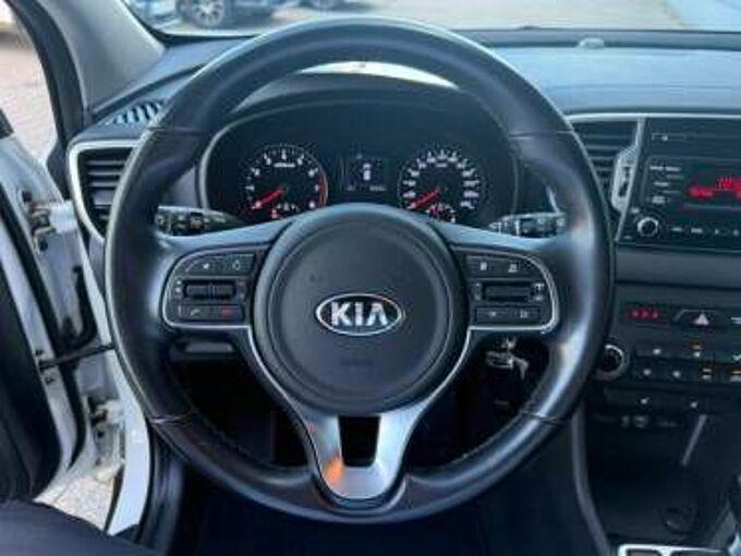 Kia Sportage GDI 1.6 +Xenon+Blutooth+USB+Sitzhzg+