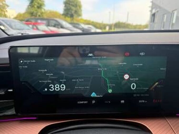 KGM Torres EVX Lux 2WD +Totw.+LED+Ambiente+CarPlay+