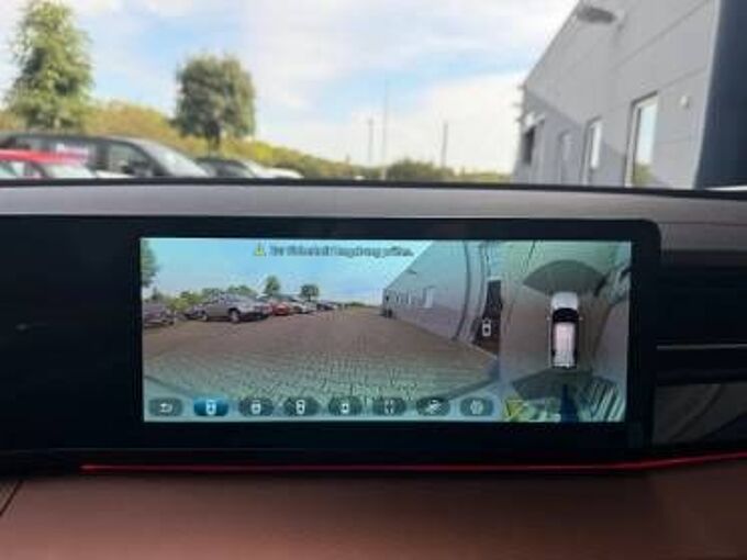 KGM Torres EVX Lux 2WD +Totw.+LED+Ambiente+CarPlay+