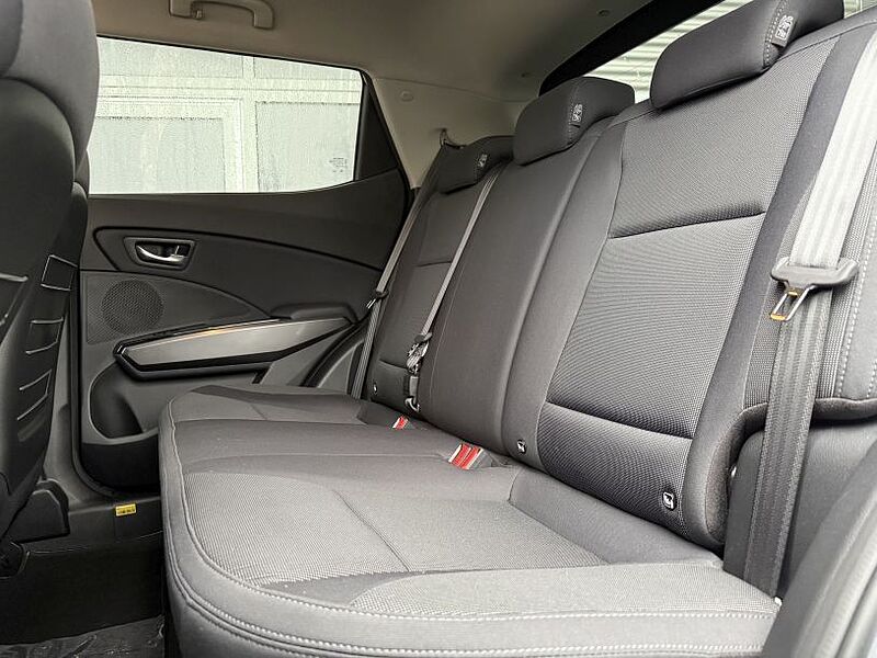 KGM Tivoli 6MT 2WD+Navi+Kamera+Sitzhzg. +Lichtauto.