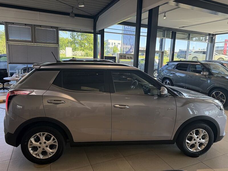KGM Tivoli 6MT 2WD+Navi+Kamera+Sitzhzg. +Lichtauto.