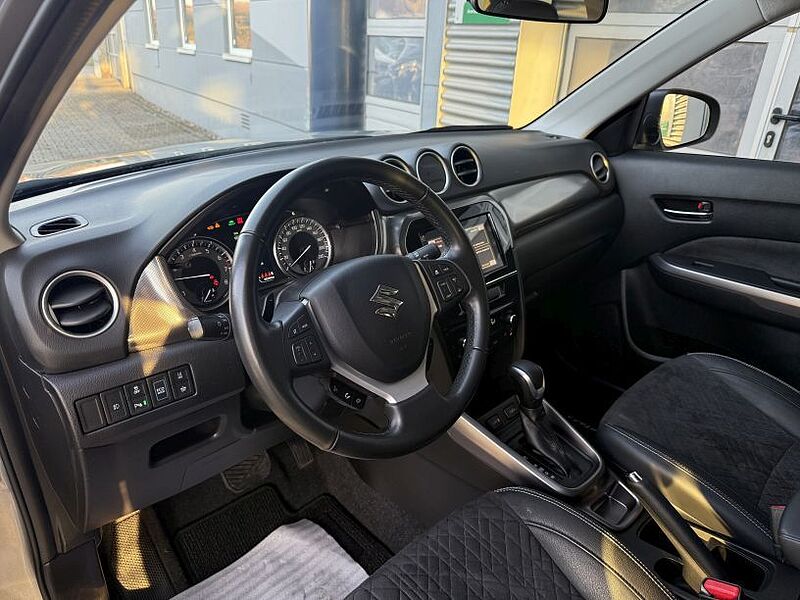 Suzuki Vitara 1.5 Comfort+HYBRID avi+CarPlay+Sitzhzg. +