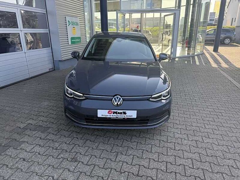 Volkswagen Golf VIII 2.0 TDI Active +Ambiente+CarPlay+Navi+