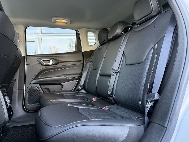 Jeep Compass S Plug-In Hybrid 4WD +Keygo+Tempo+Navi+