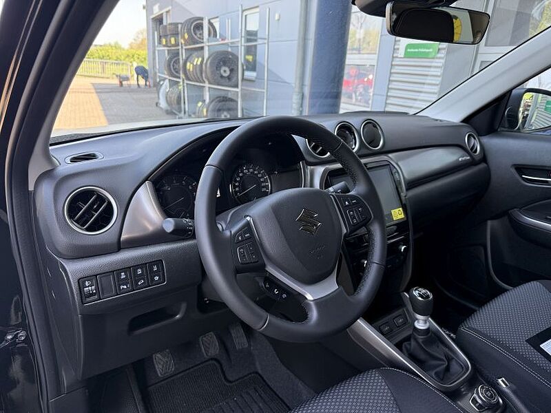 Suzuki Vitara 1.4 COMFORT Allrad+ATReifen+H&ouml;her+Folie