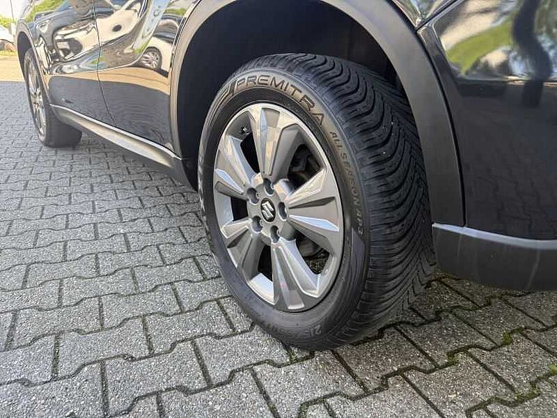 Suzuki Vitara 1.4 Comfort A/T Hybrid +CarPlay+LED+Iso+