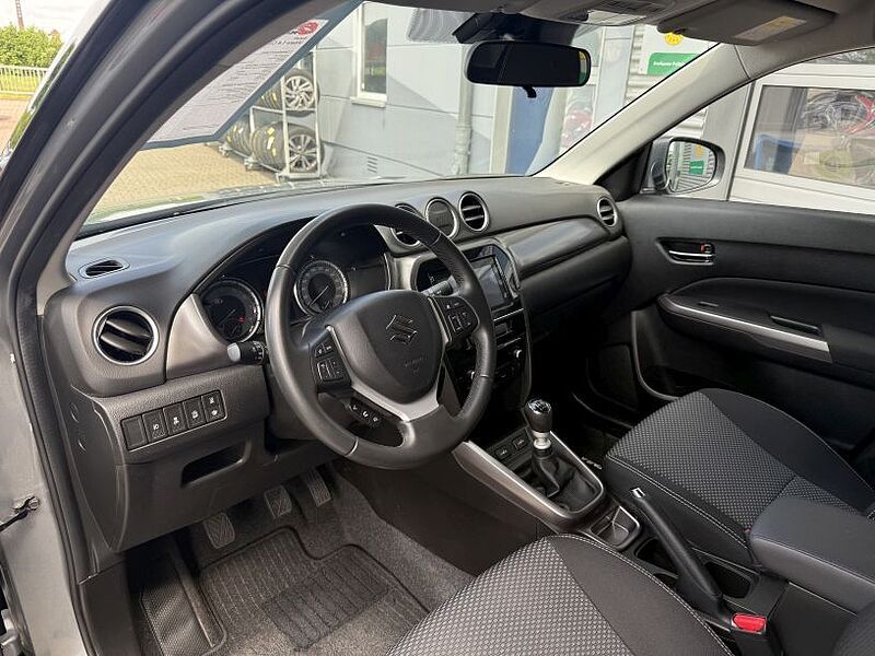 Suzuki Vitara 1.4 Comfort Hybrid +Navi+RCam+Sitzhzg+