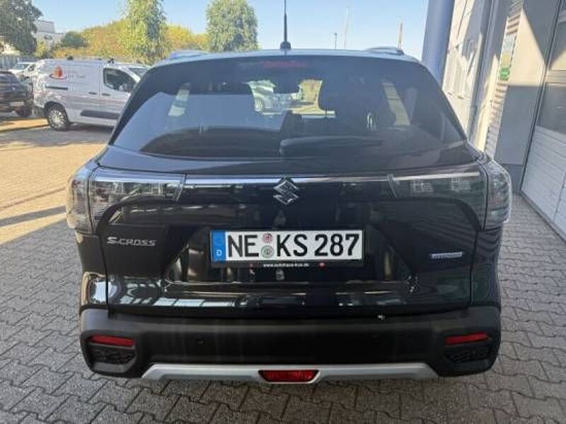 Suzuki SX4 S-Cross 1.4 COMFORT 6AT +Abstand+Totw+RCam+