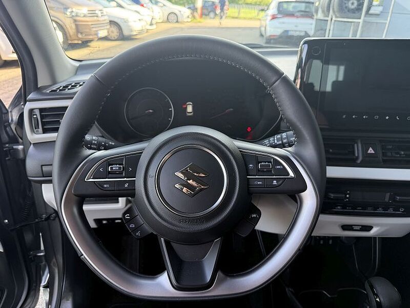 Suzuki Swift Comfort CVT Hybrid +Totw+Navi+RCAm+LED+