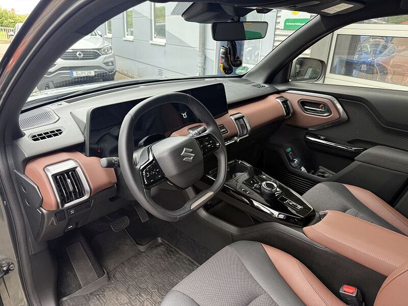 Suzuki e Vitara (61kWh) Comfort+Pano+LED+360Cam+Leder+