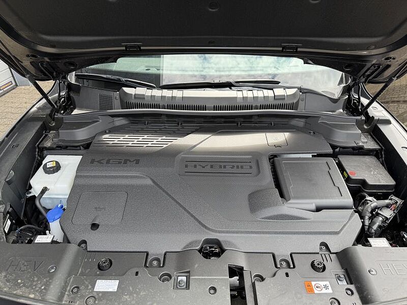 KGM Torres Nomad Hybrid 2WD +Tempomat+LED+CarPlay