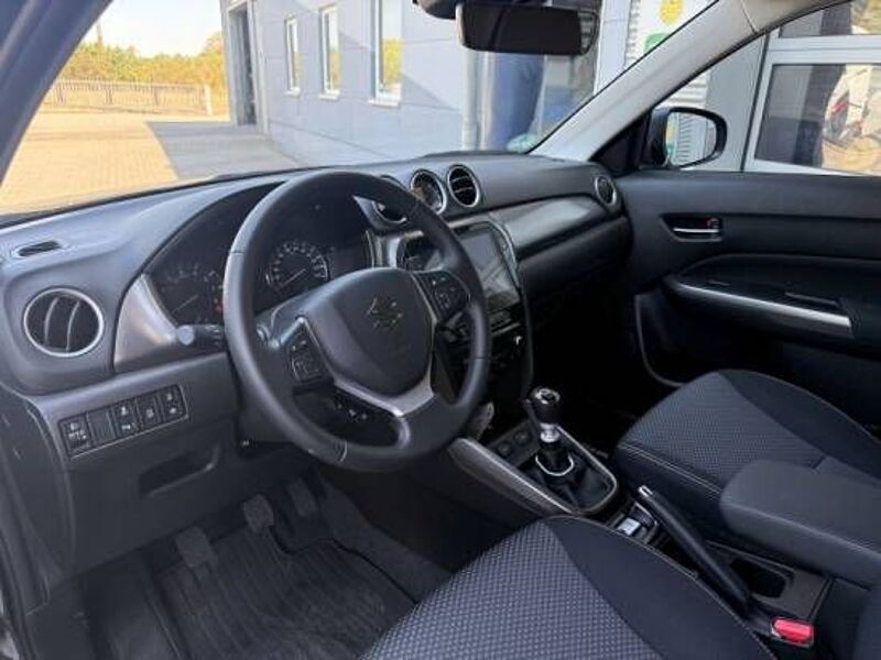 Suzuki Vitara 1.4 COMFORT HYBRID +LED+Navi+GARANTIE+