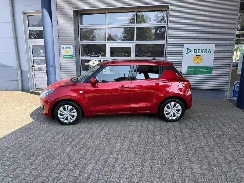 Suzuki Swift Club Hybrid +LED+Blutooth+Tempomat+