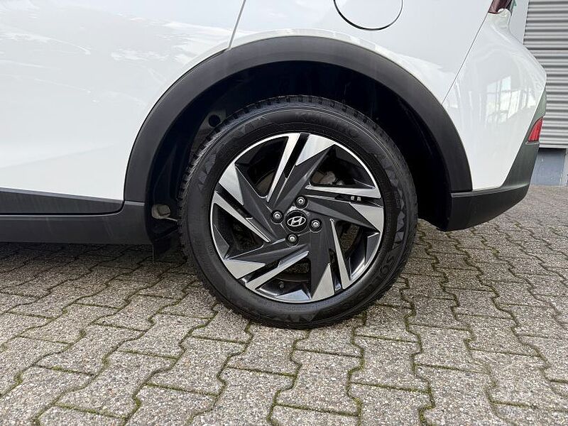 Hyundai BAYON T-GDI 1.0 +Sitzhzg+Lenkradhzg+CarPlay+LED+