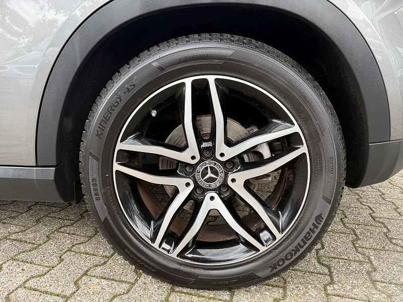 Mercedes-Benz GLA 200 1.6 AMG Line