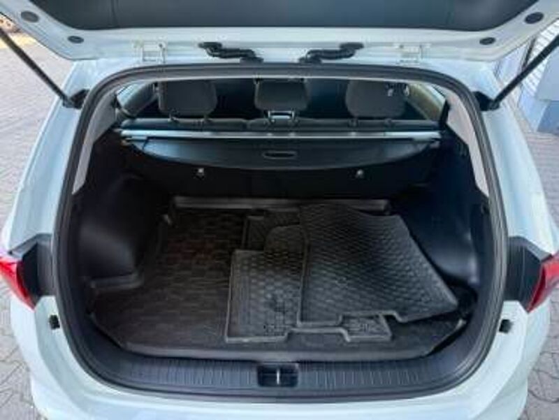 Kia Sportage GDI 1.6 +Xenon+Blutooth+USB+Sitzhzg+